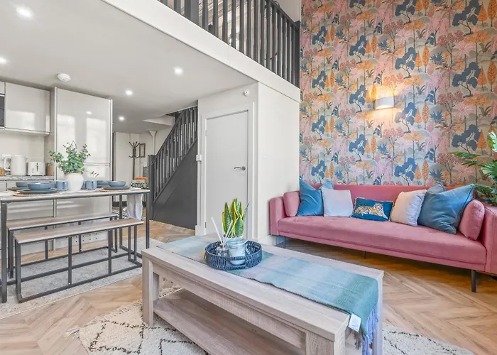 Stylish Centre Loft *